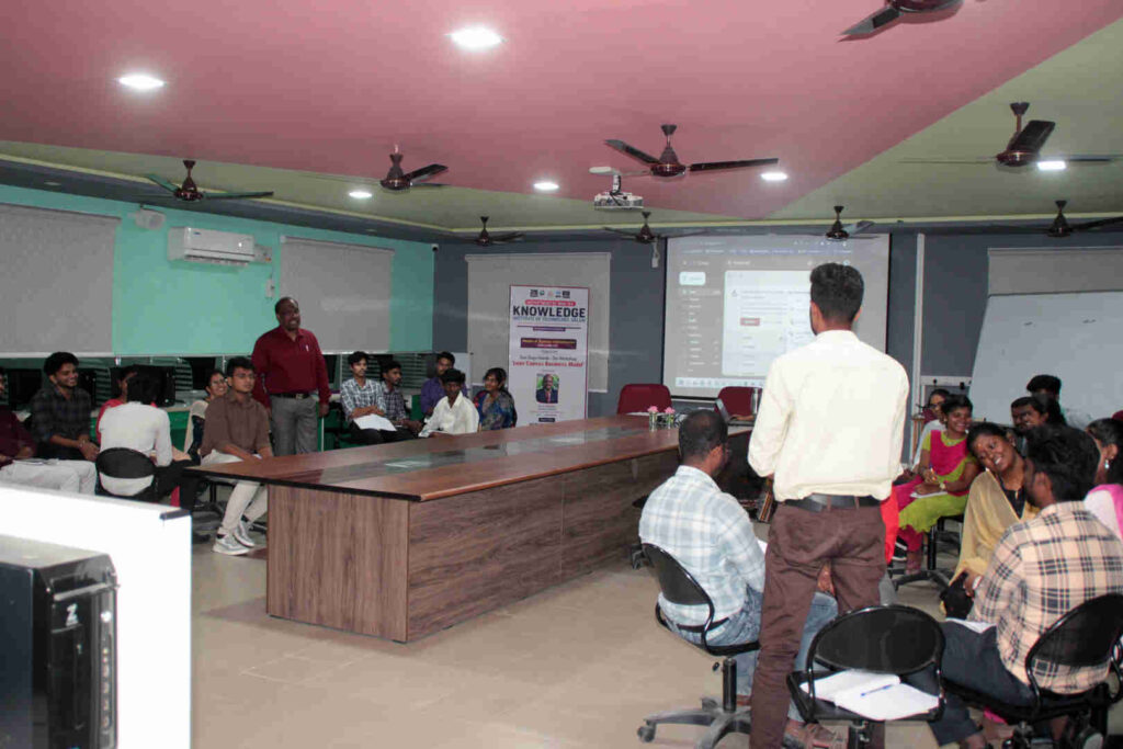 Lean Canvas Business Model (03 10 2024) (8)